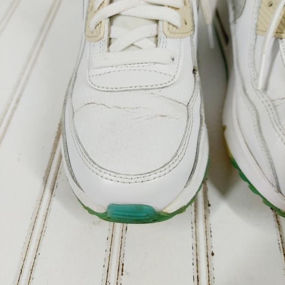 Nike Air Max 90 SE 2 White Platinum Tint Lace Up Sneakers A839 - Picture 6 of 12